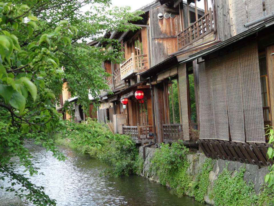 Γιατί υπάρχουν ακόμη γκέισες στην Ιαπωνία -Μια παράξενη ζωή για νεαρές γυναίκες [εικόνες] | iefimerida.gr 14