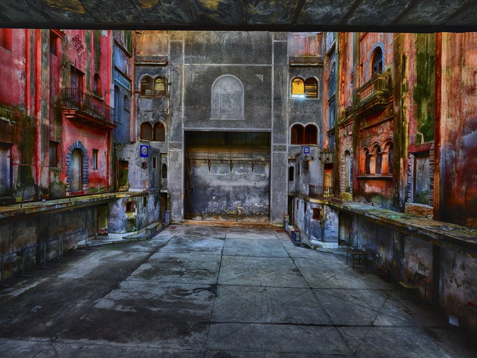 Oι πολυτελείς, τυπικές βίλες της Αβάνας κόβουν την ανάσα - Η απόλυτη ομορφιά μέσα σε ερείπια [εικόνες] | iefimerida.gr 10