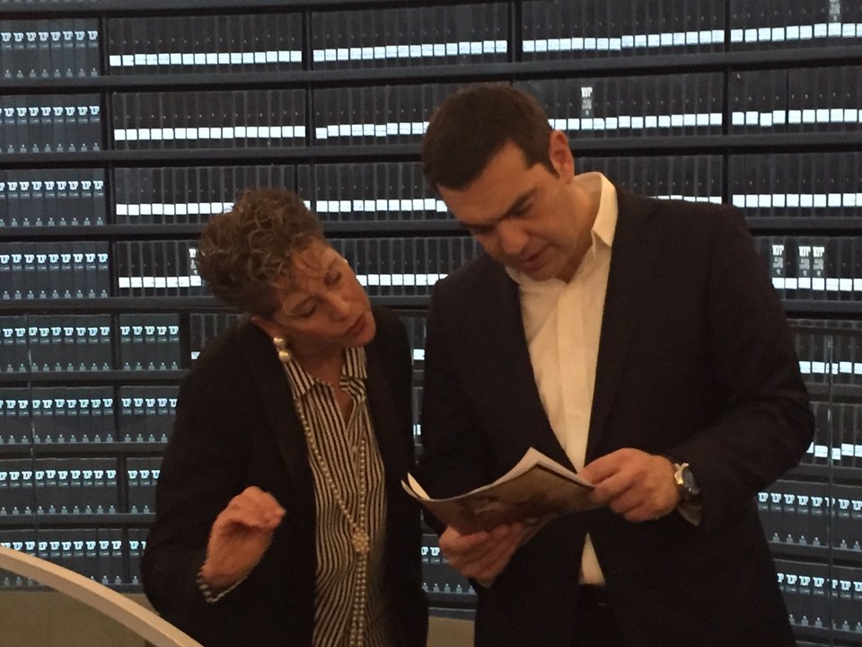 Στο Ισραήλ ο Αλέξης Τσίπρας -Επισκέφθηκε το μουσείο του Ολοκαυτώματος [εικόνες] | iefimerida.gr 1