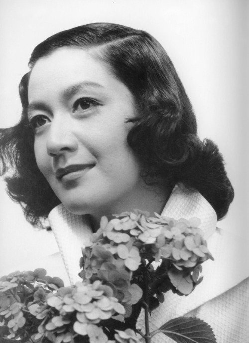 Πέθανε η αγαπημένη ηθοποιός του Ακίρα Κουροσάβα – Η «αιώνια παρθένα» [εικόνες] | iefimerida.gr 1