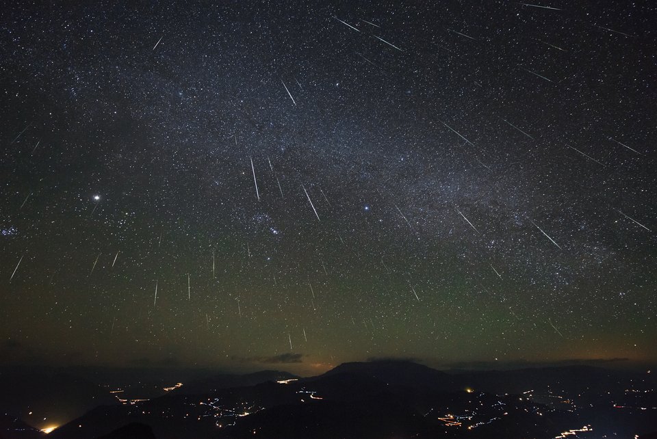 Θέαμα στον ουρανό: «Βροχή των Λεοντιδών» την προσεχή Τρίτη -Ο Σιμόπουλος εξηγεί το φαινόμενο [εικόνες] | iefimerida.gr 1