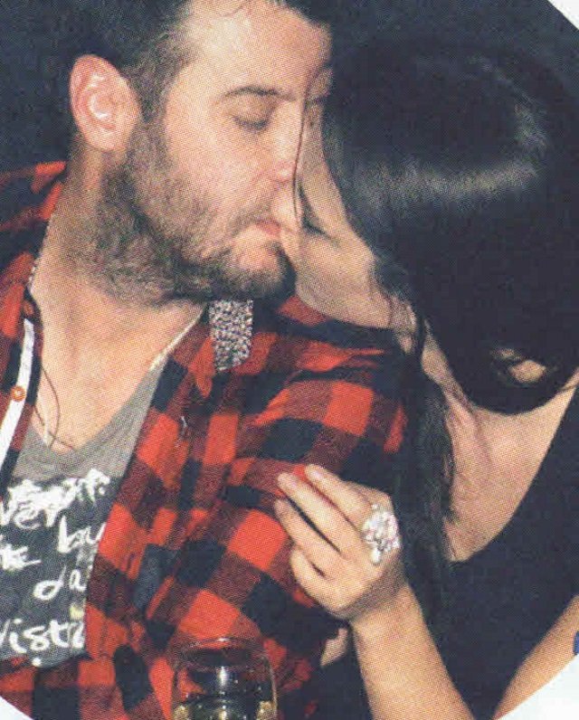 Αυτή είναι η νεαρή, μελαχρινή νέα σύντροφος του Λάμπη Λιβιεράτου [εικόνες] | iefimerida.gr 3