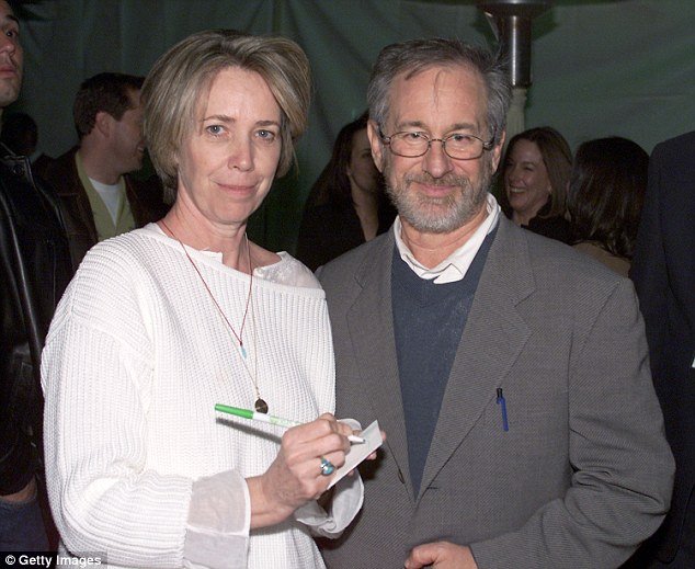 Πέθανε η πρώην σύζυγος του Χάρισον Φορντ [εικόνες] | iefimerida.gr 2