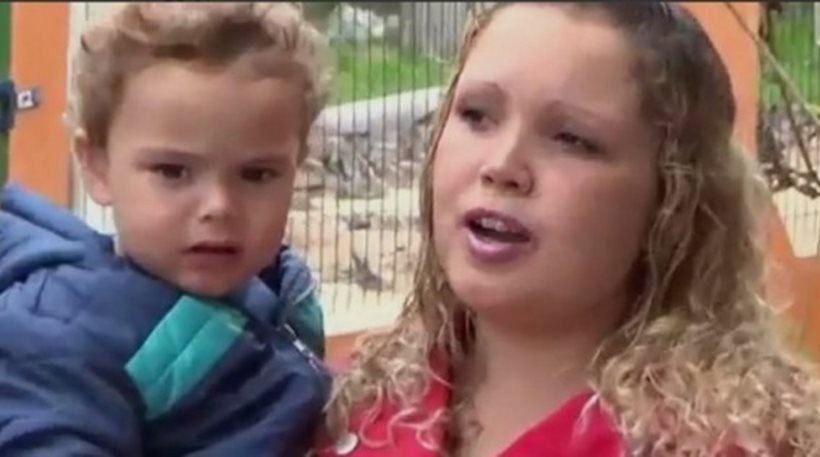 Ενας μικρός «Ηρακλής»: Μωρό σκότωσε οχιά με μία δαγκωνιά [εικόνες] | iefimerida.gr 0