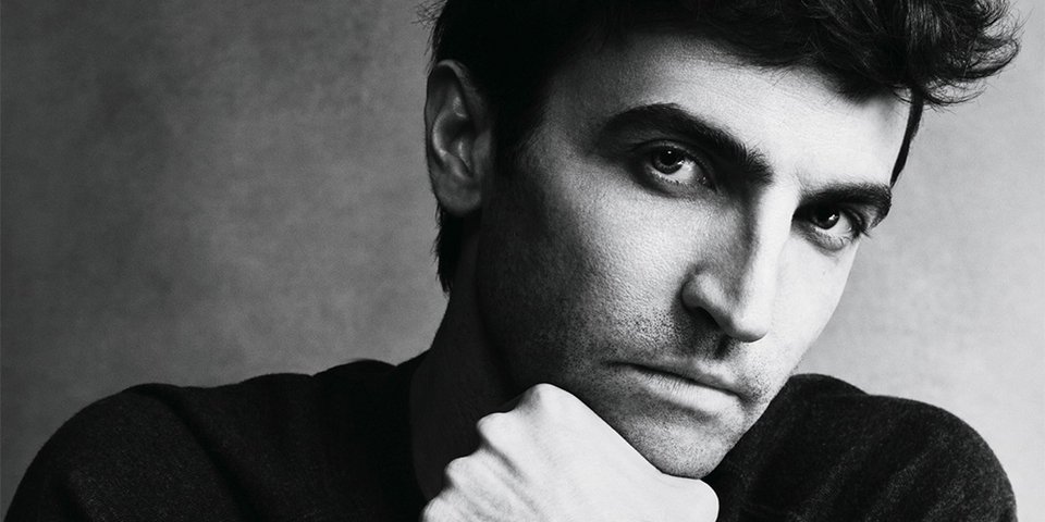 Dior: 10 υποψήφιοι σχεδιαστές για το τιμόνι του οίκου -Τα υπέρ και τα κατά του καθενός [εικόνες & βίντεο] | iefimerida.gr 17