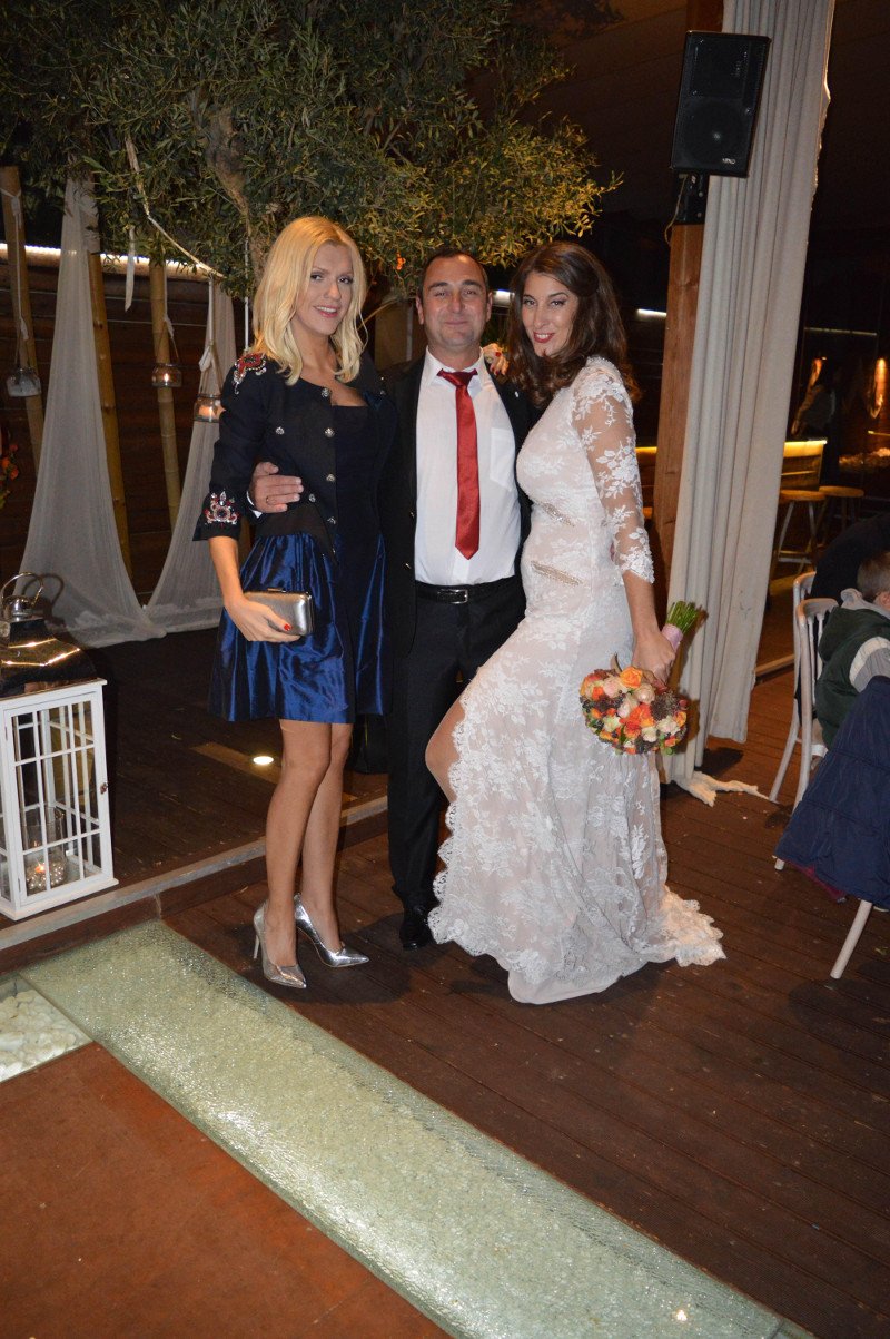 Μια ιδιαίτερη στιγμή για την Σάσα Σταμάτη - Ο γάμος που την συγκίνησε [εικόνες] | iefimerida.gr 1