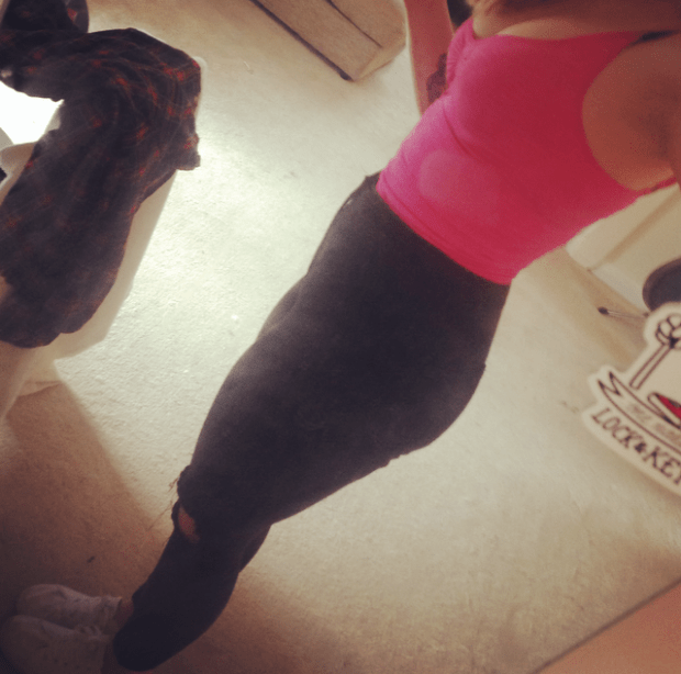  19χρονη καθηλώνει: Εβγαλε την τσάντα κολοστομίας και γράφει για τη ζωή της με αυτή και χωρίς αυτήν [εικόνες] | iefimerida.gr 5