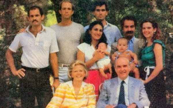 Μαργαρίτα Παπανδρέου: Η γνωριμία με τον Ανδρέα σε οδοντιατρείο, ο θυελλώδης έρωτας και ο γάμος τους έπειτα από δύο συναινετικά διαζύγια | iefimerida.gr 0