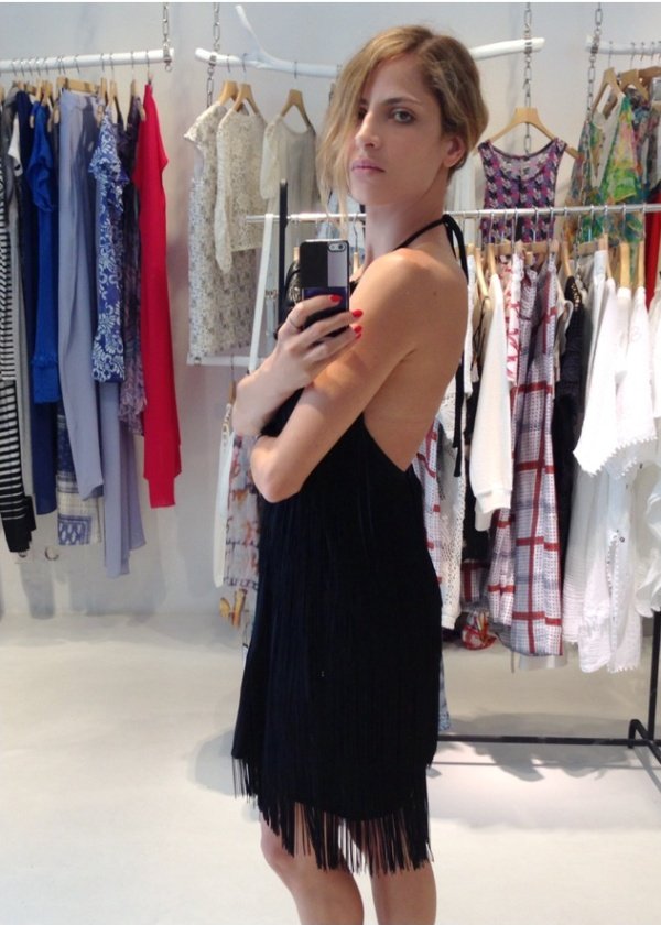 Χαμός με την fashion blogger που είπε ότι τα πόδια της Μαρίας Κορινθίου είναι παχιά [βίντεο] | iefimerida.gr 1