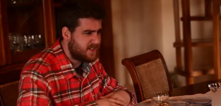 O νέος γενικός γραμματέας της Νεολαίας του ΣΥΡΙΖΑ ραπάρει σε βιντεοκλίπ [εικόνες & βίντεο] | iefimerida.gr 2