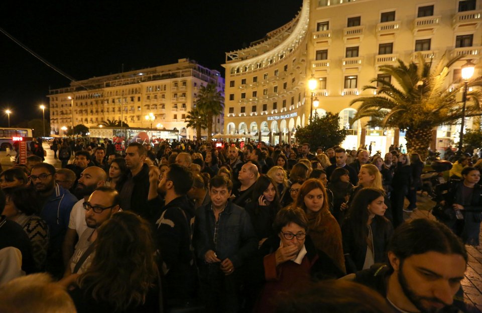 Ο Ρουβάς επέστρεψε στο φεστιβάλ Θεσσαλονίκης 24 χρόνια μετά και προκάλεσε παροξυσμό! [εικόνες] | iefimerida.gr 11