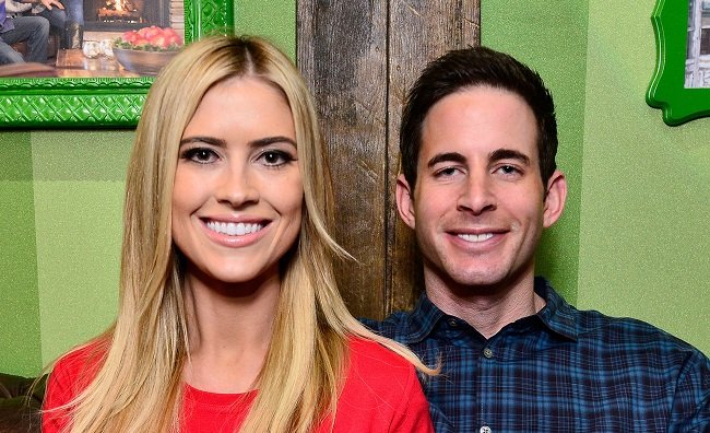 Τον είδε στην τηλεόραση και κατάλαβε ότι πάσχει από ασθένεια στον θυρεοειδή -Μια απίστευτη ιστορία [εικόνες] | iefimerida.gr 7