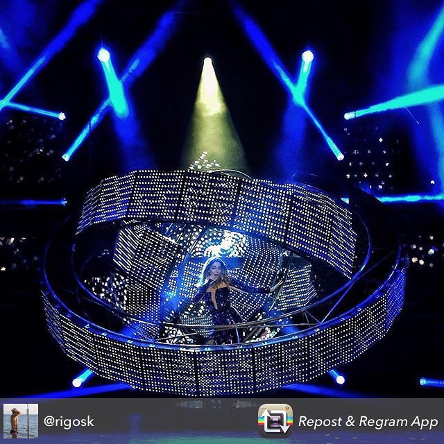 Στρας, κρόσσια και λουλουδοπόλεμος -Η Δέσποινα Βανδή πιο σέξι από ποτέ [εικόνες & βίντεο] | iefimerida.gr 0