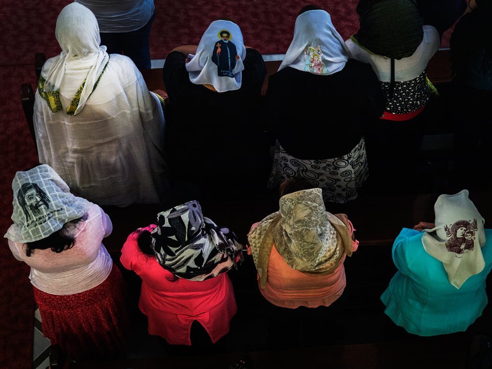 Ο φωτογράφος Τάσος Βρεττός στο Μπενάκη [εικόνες] | iefimerida.gr 2