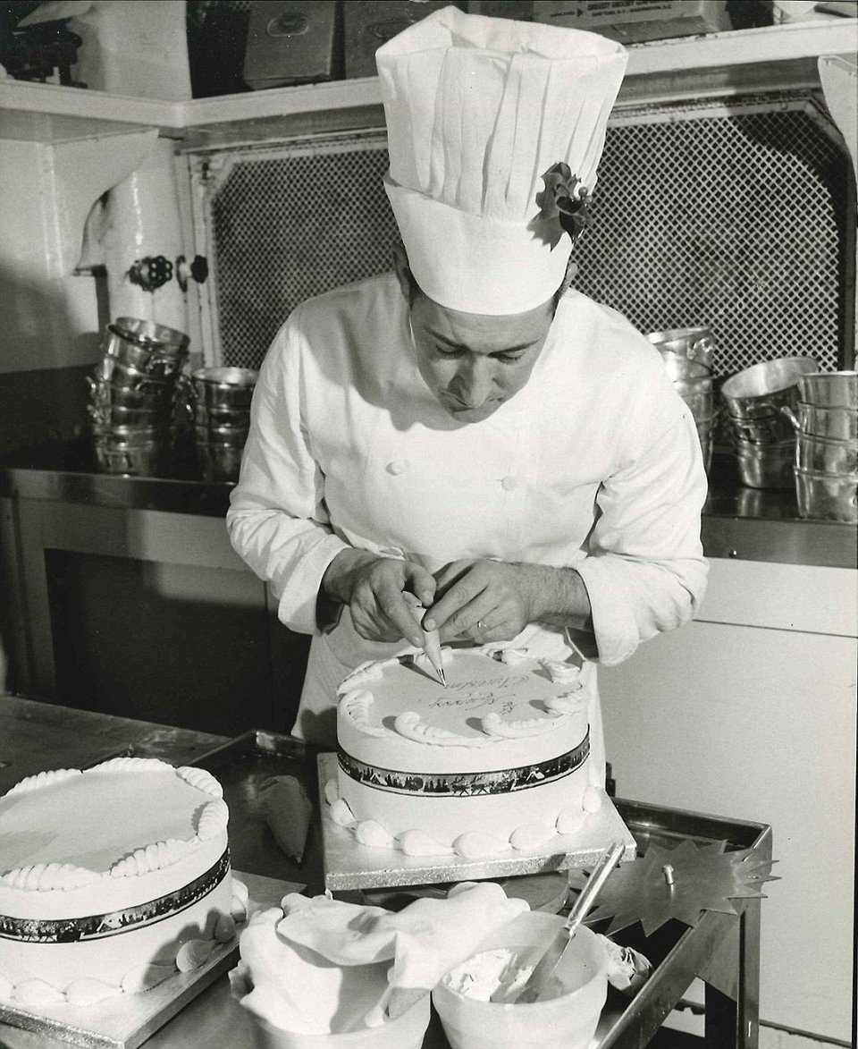 Χριστούγεννα εν πλω –Γκλάμουρ κρουαζιέρες στα '50s και '60s [εικόνες] | iefimerida.gr 7