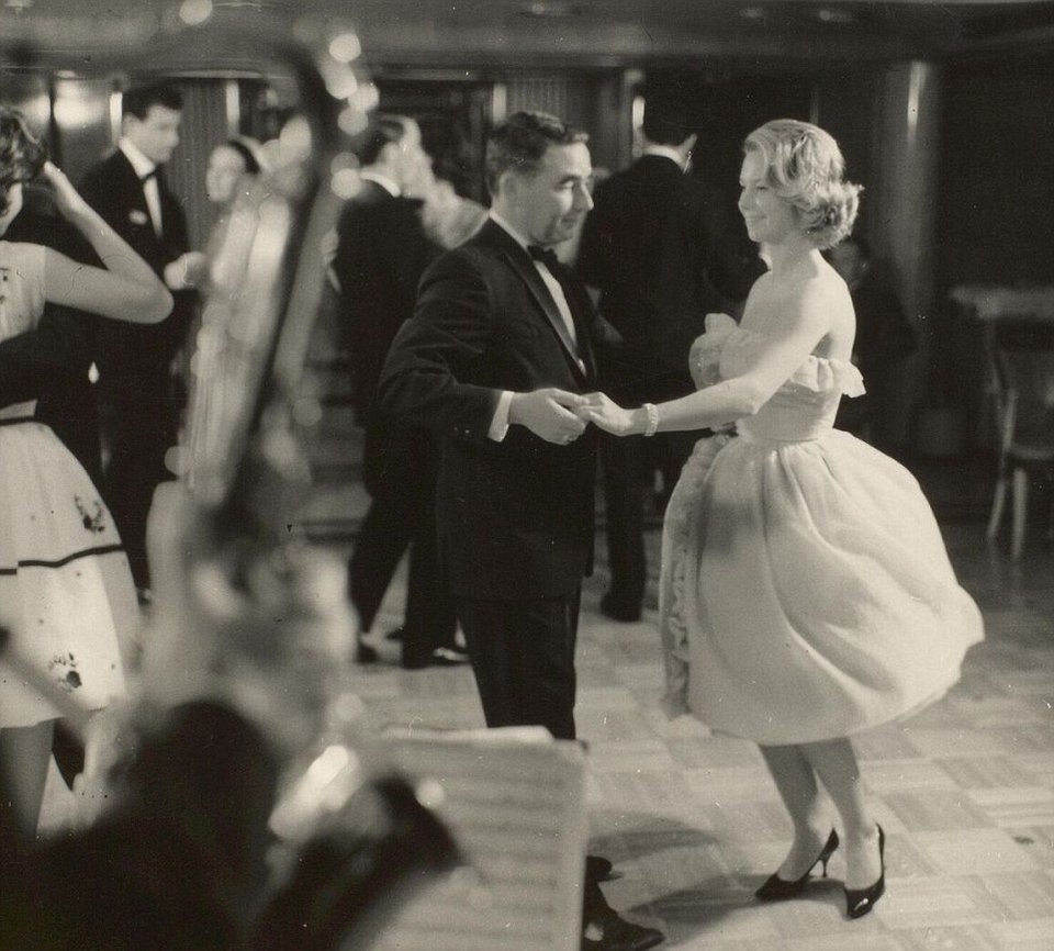 Χριστούγεννα εν πλω –Γκλάμουρ κρουαζιέρες στα '50s και '60s [εικόνες] | iefimerida.gr 10