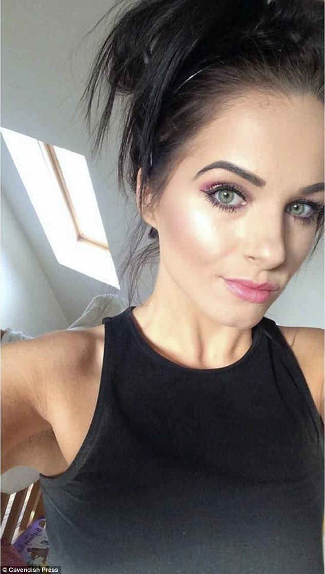 Από τα 41 κιλά στα 100 και το αντίθετο -Η μάχη μιας νεαρής με τη βουλιμία [εικόνες] | iefimerida.gr 7