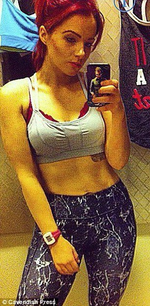 Από τα 41 κιλά στα 100 και το αντίθετο -Η μάχη μιας νεαρής με τη βουλιμία [εικόνες] | iefimerida.gr 8