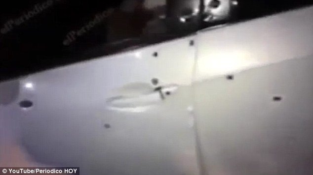 «Σας παρακαλώ βοηθήστε με» : Οι σπαρακτικές κραυγές μοντέλου πριν ξεψυχήσει  [σκληρές εικόνες & βίντεο] | iefimerida.gr 1