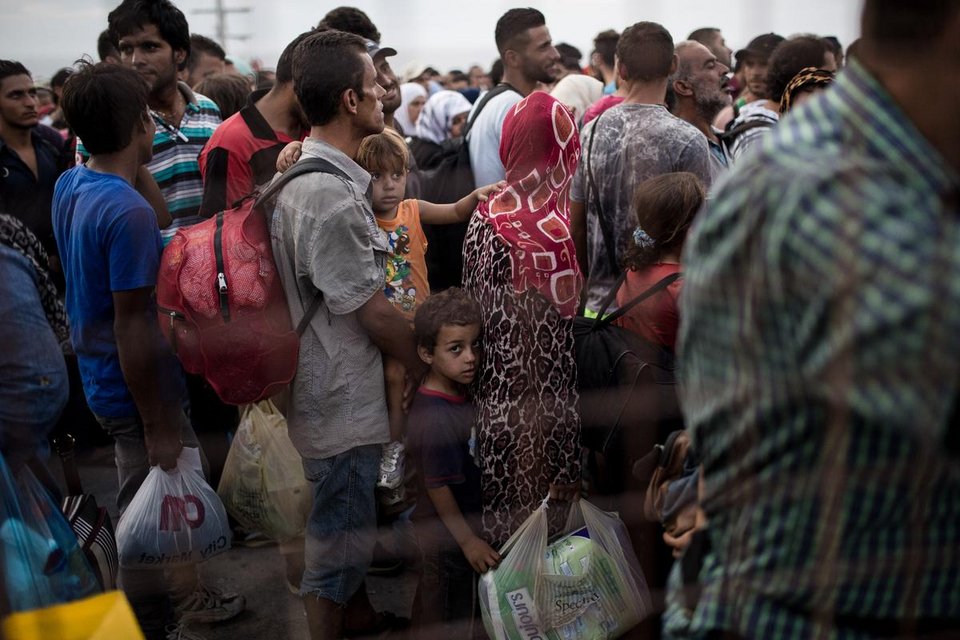 Το καραβάνι του πόνου -Καρέ καρέ ο δρόμος των μεταναστών από την Ελλάδα στην Ευρώπη [εικόνες] | iefimerida.gr 9