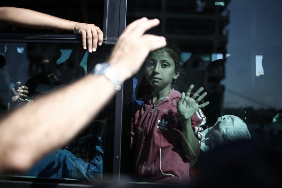 Το καραβάνι του πόνου -Καρέ καρέ ο δρόμος των μεταναστών από την Ελλάδα στην Ευρώπη [εικόνες] | iefimerida.gr 19