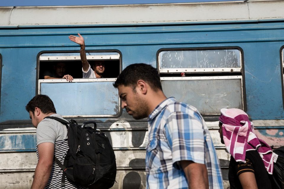 Το καραβάνι του πόνου -Καρέ καρέ ο δρόμος των μεταναστών από την Ελλάδα στην Ευρώπη [εικόνες] | iefimerida.gr 22