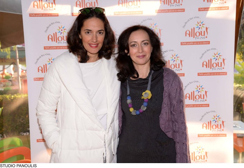 Οι επώνυμοι που πέρασαν... «Τρομερά Χριστούγεννα» στο Allou Fun Park και έπαιξαν σαν παιδιά [εικόνες] | iefimerida.gr 3