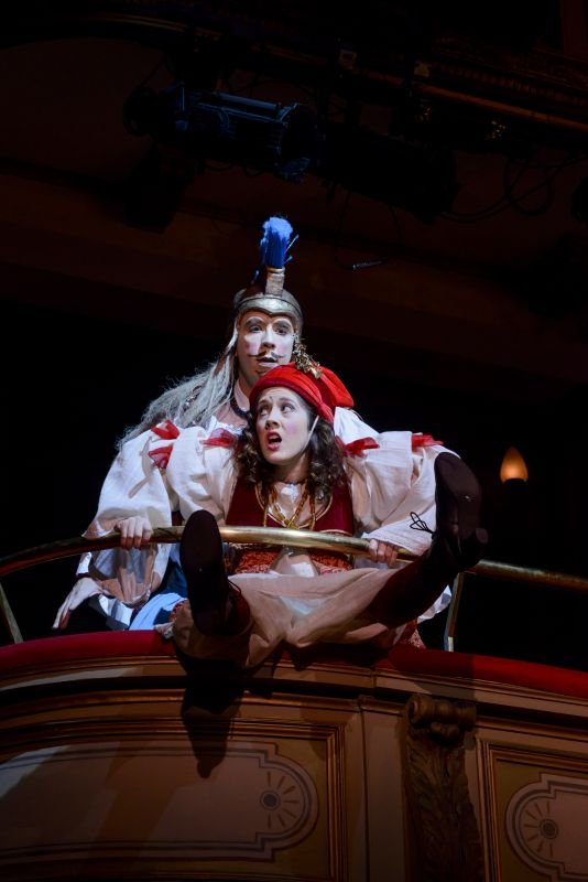 Ο «Σιμιγδαλένιος» γιορτάζει την Πρωτοχρονιά στην παιδική σκηνή του Τσίλλερ [εικόνες] | iefimerida.gr 4