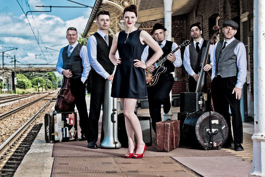 Η Ρόμπιν Μπένετ, από τα Folies Bergère και τον Σαμ Μέντες, στο Half Note, με πρωτοχρονιάτικους ρυθμούς [εικόνες]  | iefimerida.gr 0