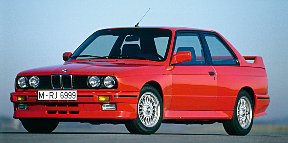 Η BMW θυμάται την πρώτη Μ3 [βίντεο] | iefimerida.gr 0