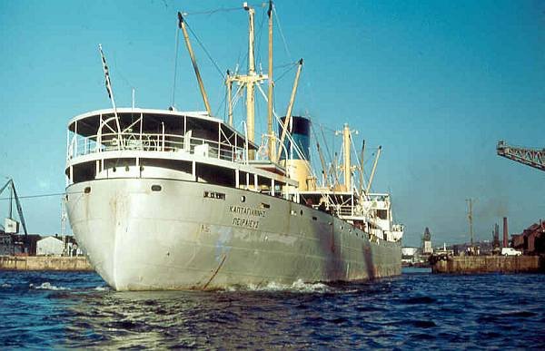 Το ελληνικό ναυάγιο του «πλοίου της ζάχαρης» που μαγεύει τη Σκωτία -Ο «Καπετάν Γιάννης» βρίσκεται εκεί από το 1974 [εικόνες] | iefimerida.gr 0