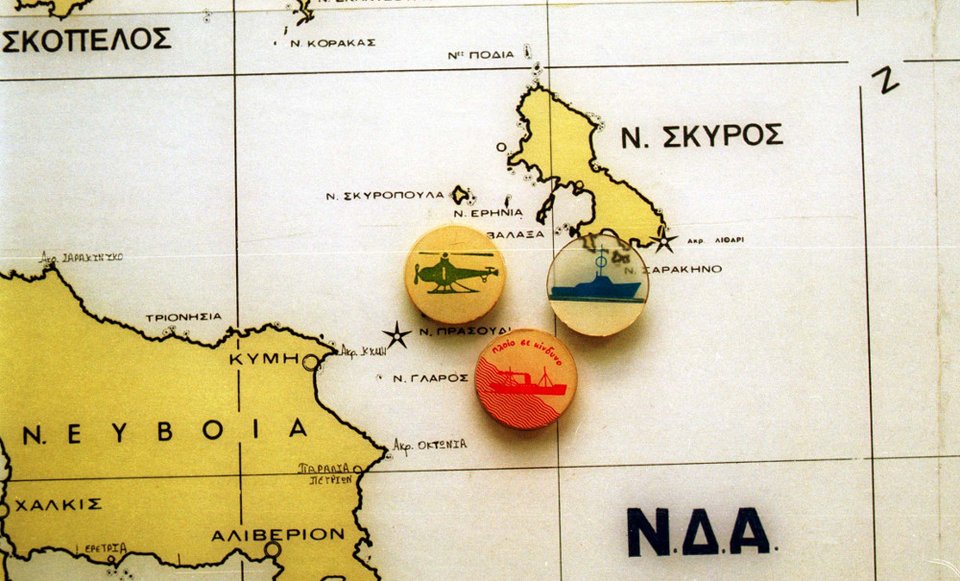 Το ναυάγιο του «Δύστος»: 19 χρόνια μετά την τραγωδία στα ανοιχτά της Κύμης [εικόνες & βίντεο] | iefimerida.gr 5