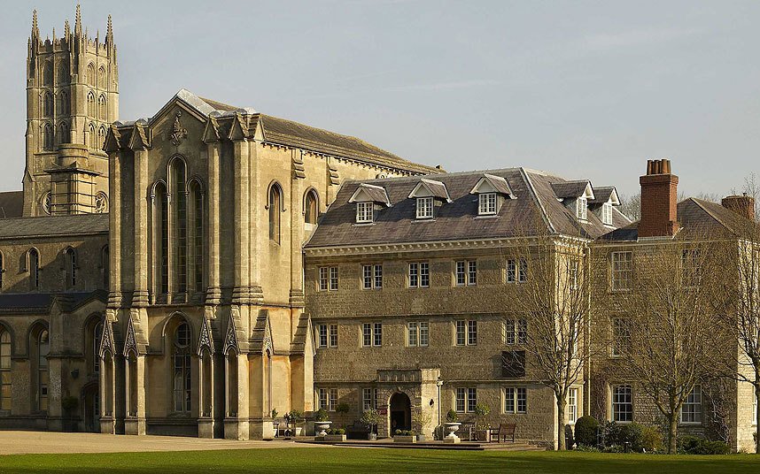 Αυτά είναι τα πιο εντυπωσιακά σχολεία στη Μ.Βρετανία -Βγαλμένα από άλλη εποχή [εικόνες] | iefimerida.gr 5