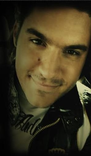 Τα αδέλφια Παπακαλιάτη: Οι γόηδες Φίλιππος και Στέφανος και η όμορφη Νάρα [εικόνες] | iefimerida.gr 6