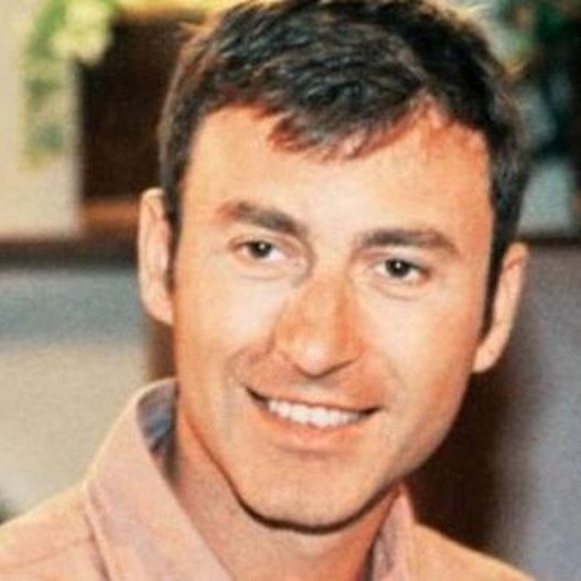 Αίαντας Μανθόπουλος- Αγνώριστος με μακρυά μαλλιά, 17 χρόνια μετά τους «Δυο Ξένους» [εικόνες]  | iefimerida.gr 2