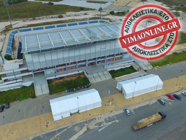 Στήνουν σκηνές για τους μετανάστες στο Ελληνικό -Ξεσηκώθηκαν 4 δήμαρχοι | iefimerida.gr 2