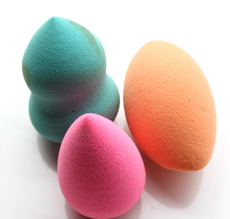 Τα 10 καλλυντικά που πρέπει να πετάξετε από το νεσεσέρ σας τώρα! [εικόνες] | iefimerida.gr 3