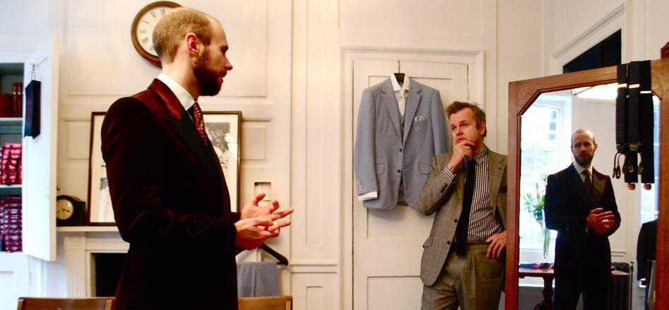 Ο ράφτης του Τζέιμς Μποντ στο MAH JONG στο Κολωνάκι -Θα ντύσει sur mesure τους Αθηναίους [εικόνες] | iefimerida.gr 6