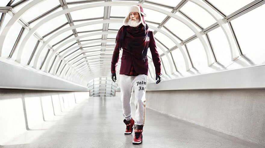 Ξεχάστε τον χοντρούλη Αϊ-Βασίλη: Ο Αγιος είναι μοδάτος και φορά δερμάτινα [εικόνες] | iefimerida.gr 4