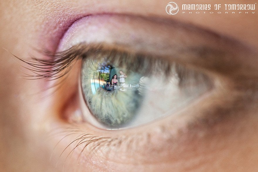 O φωτογράφος που έχει ξετρελάνει τις νύφες - Η μοναδική έμπνευση που είχε   [εικόνες] | iefimerida.gr 1