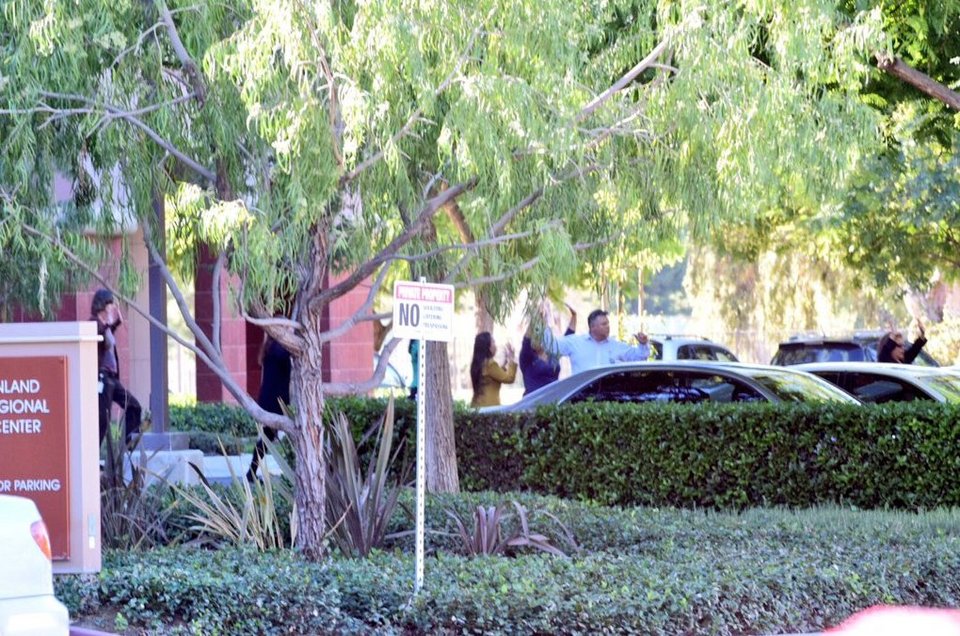 Μακελειό στην Καλιφόρνια -Νεκροί και τραυματίες [εικόνες&βίντεο] | iefimerida.gr 7