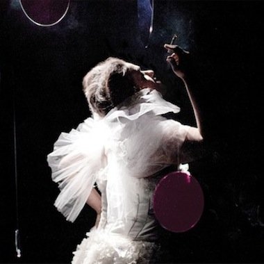 «Η πιο δυνατή» γιορτινή παράσταση του Στρίντμπεργκ [εικόνες] | iefimerida.gr 1