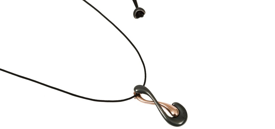 Τα 6 πιο chic γούρια, από Ελληνες σχεδιαστές κοσμημάτων [εικόνες] | iefimerida.gr 2