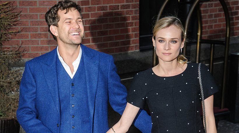 Νταϊάν Κρούγκερ: «Ορμηξε» στον συμπρωταγωνιστή της -Παθιασμένα φιλιά σε μπαρ [εικόνες]  | iefimerida.gr 1