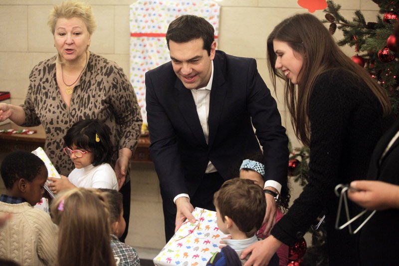 Η νέα διευθύντρια δημοσίων σχέσεων του Αλέξη Τσίπρα | iefimerida.gr 6