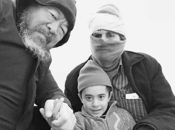 Κινέζος εικαστικός ετοιμάζει μνημείο προσφύγων στη Λέσβο -Θα κάνει Πρωτοχρονιά στο νησί [εικόνες] | iefimerida.gr 4