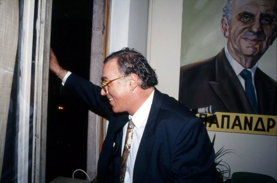 Πού το πάει ο Βασίλης Λεβέντης -Η απίστευτη ιστορία ενός παράδοξου πολιτικού [εικόνες] | iefimerida.gr 4