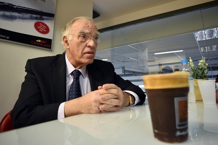 Πού το πάει ο Βασίλης Λεβέντης -Η απίστευτη ιστορία ενός παράδοξου πολιτικού [εικόνες] | iefimerida.gr 5