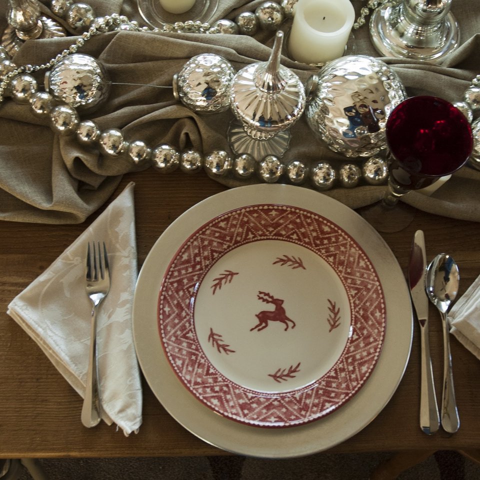 Δέκα πράγματα που μπορείς να κάνεις τα Χριστούγεννα αν έχεις ξεμείνει μόνος/η [λίστα] | iefimerida.gr 0