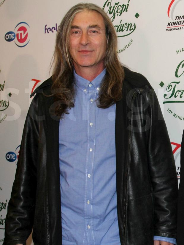 Αίαντας Μανθόπουλος- Αγνώριστος με μακρυά μαλλιά, 17 χρόνια μετά τους «Δυο Ξένους» [εικόνες]  | iefimerida.gr 1